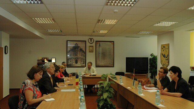 ccib_img_1372676274_dezvoltarea_relatiilor_economice_cu_tarile_americii_latine,obiectiv_prioritar_al_ccib_dsc_0007_S4