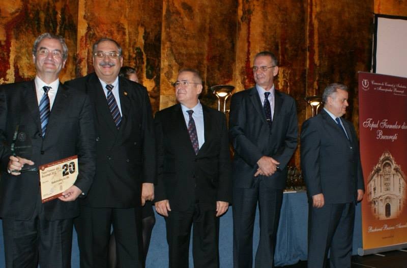 1451473_535420789875242_271865590_n